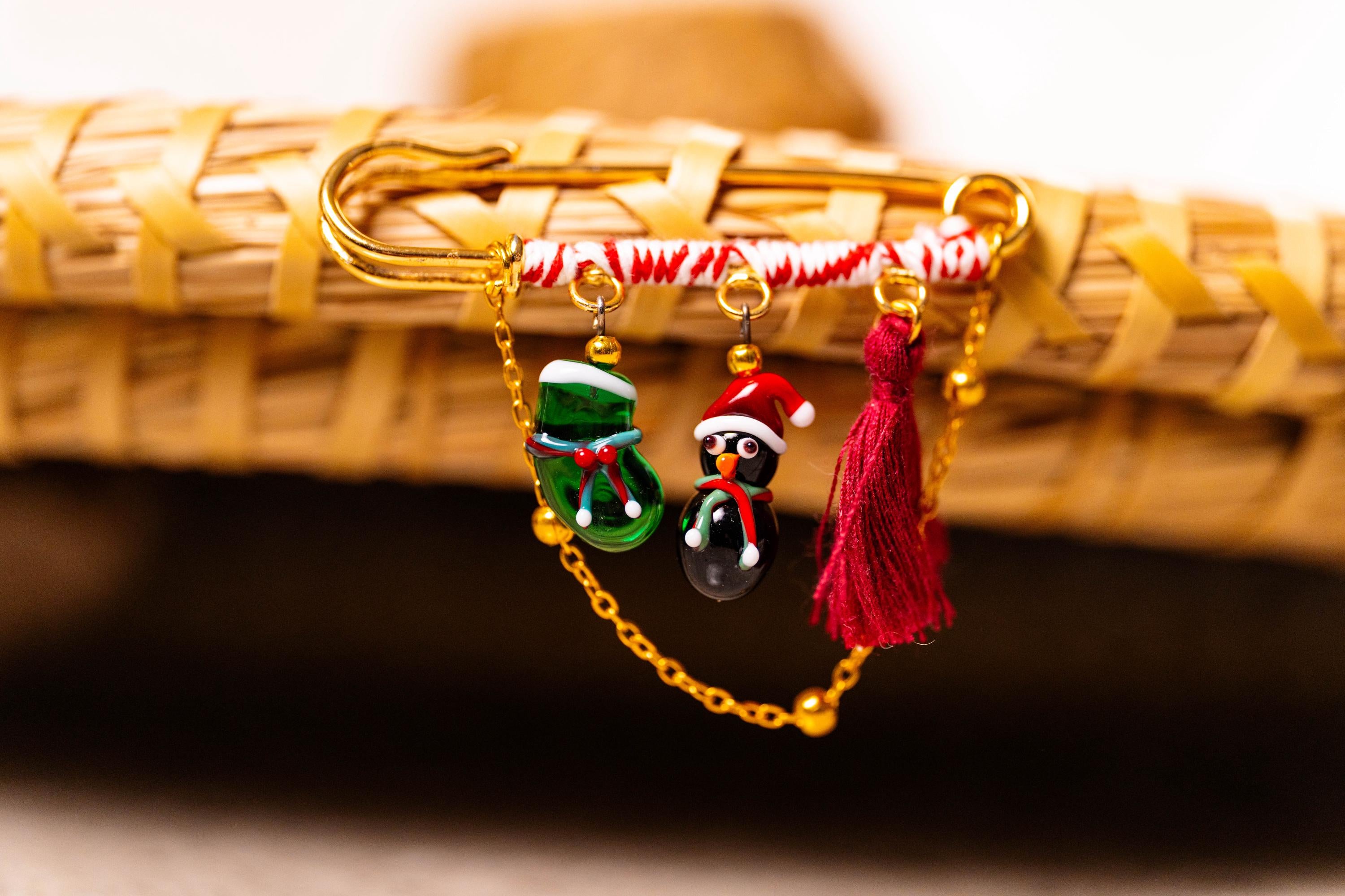 Handmade Murano Glass Christmas Brooch: Snowman or Penguin