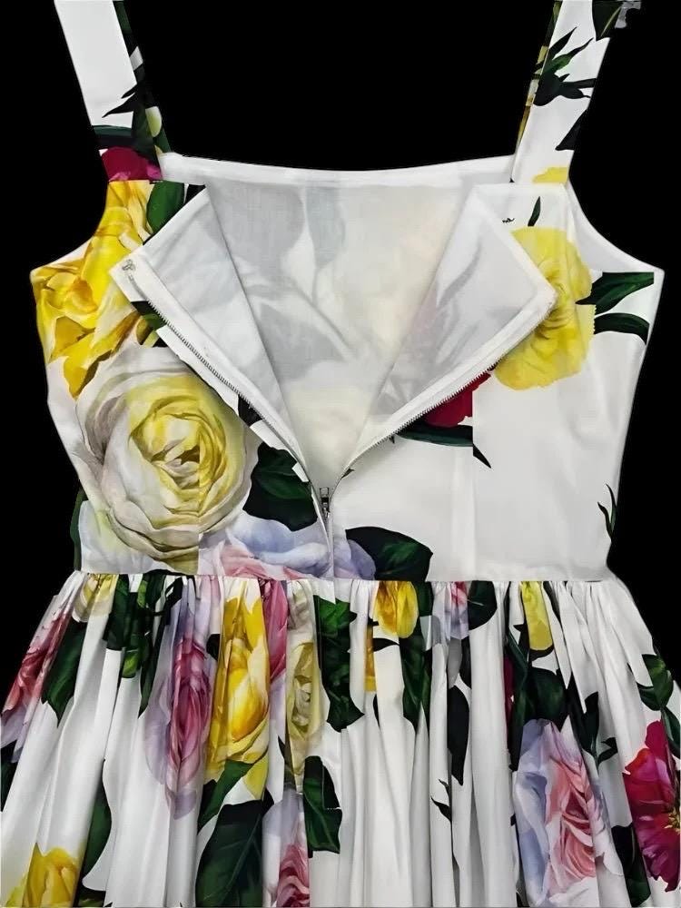 Italian Luxury designer Roses print button front 100% cotton dress