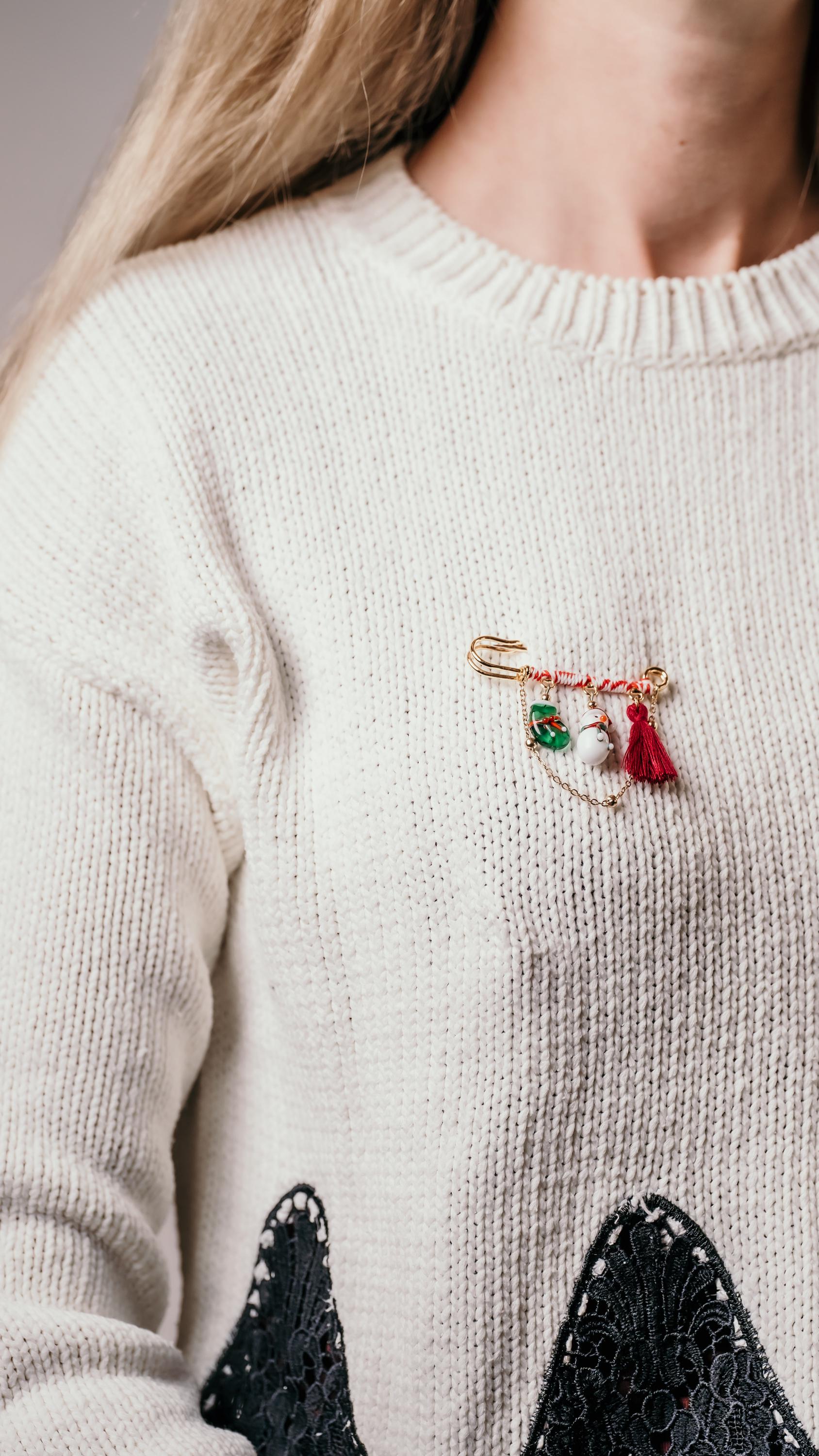 Handmade Murano Glass Christmas Brooch: Snowman or Penguin