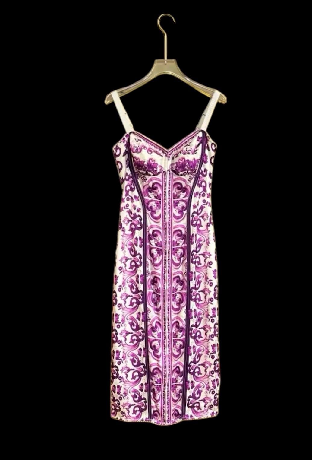 Italian Luxury Lavender Majolica 100% silk dress