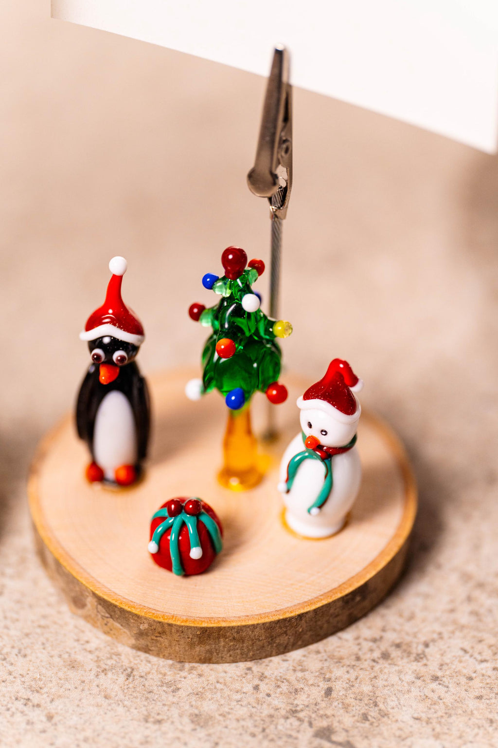Handmade Murano Glass Christmas Noteholder: Snowman or Penguin Clip