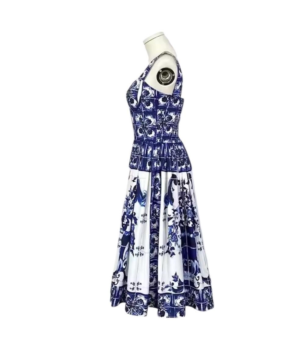 Handmade Italian designer Majolica-print blue color  midi dress push up cotton dress