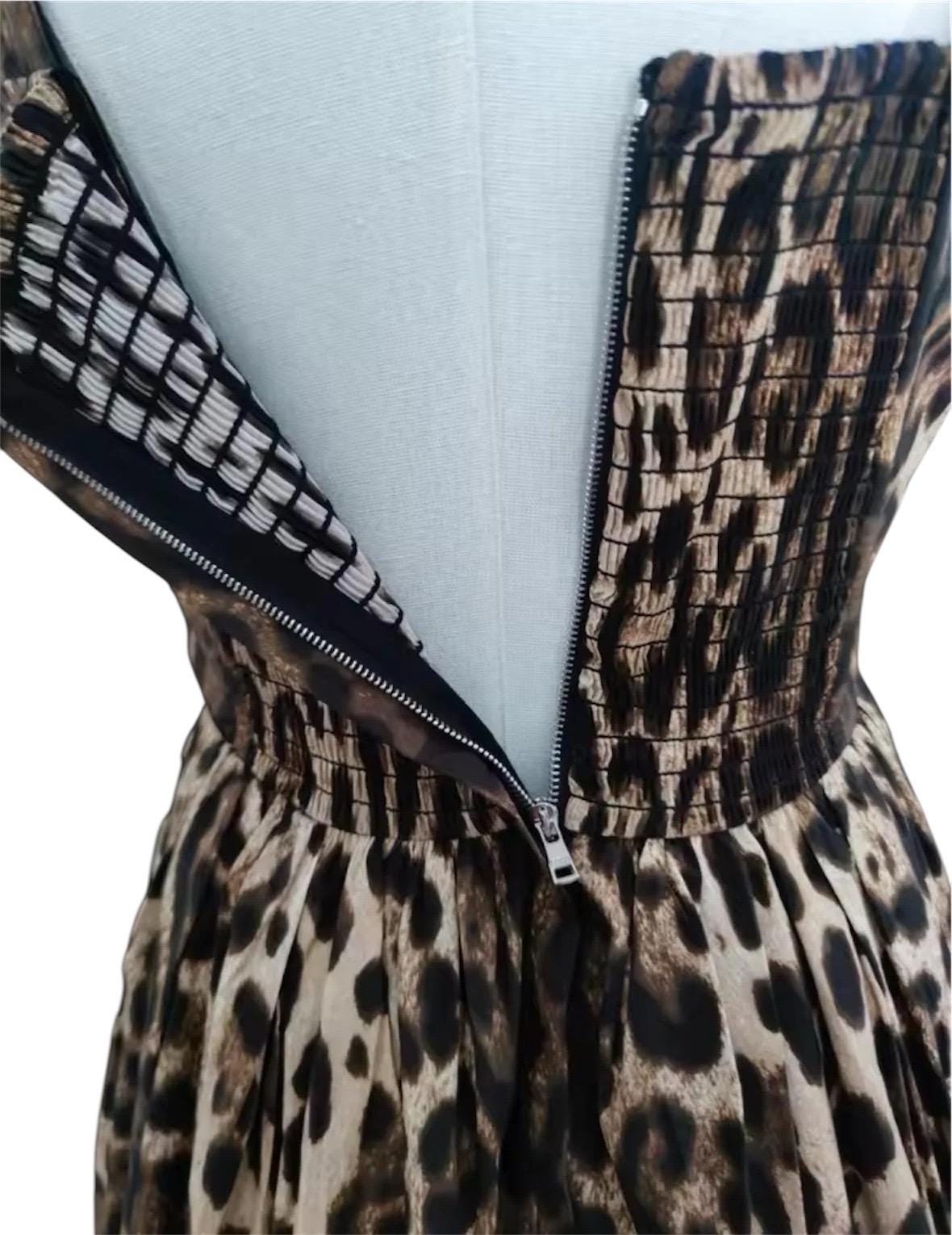 Italian designer Brown Leopard print push up 100% cotton dress