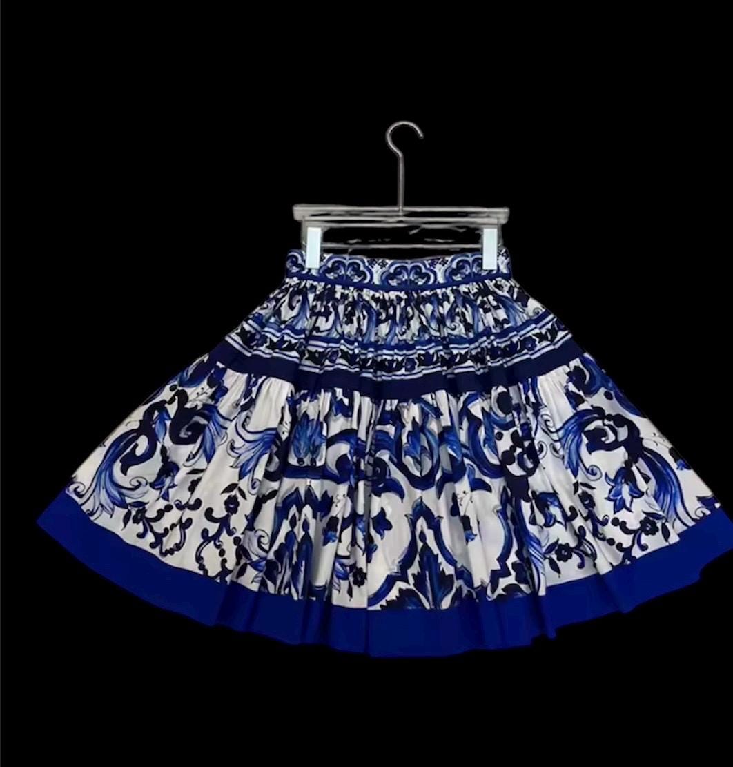Italian designer Majolica style dress set, skirt and top 100% cotton