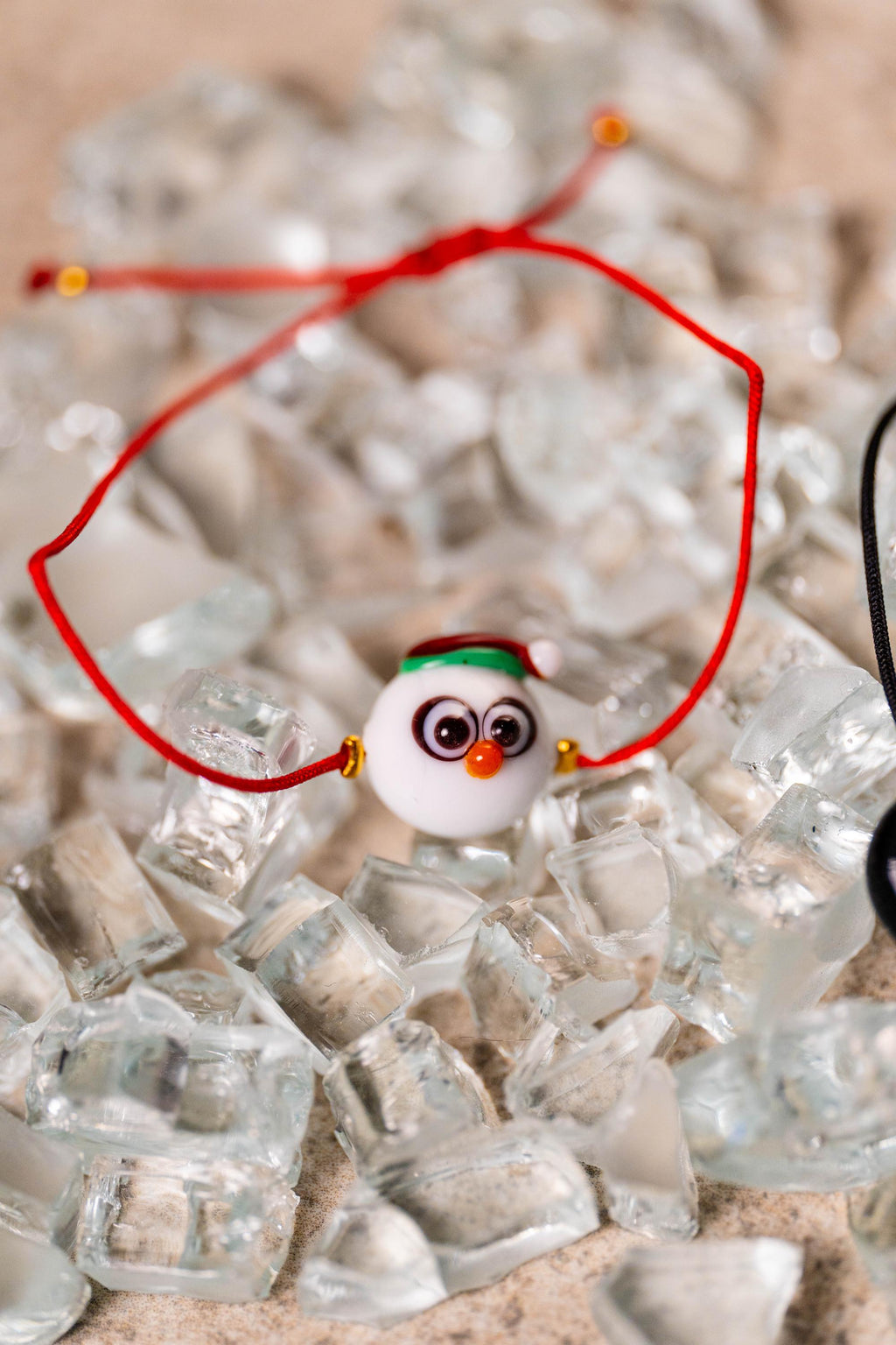Handmade Murano Glass Christmas Bracelet: Snowman or Penguin