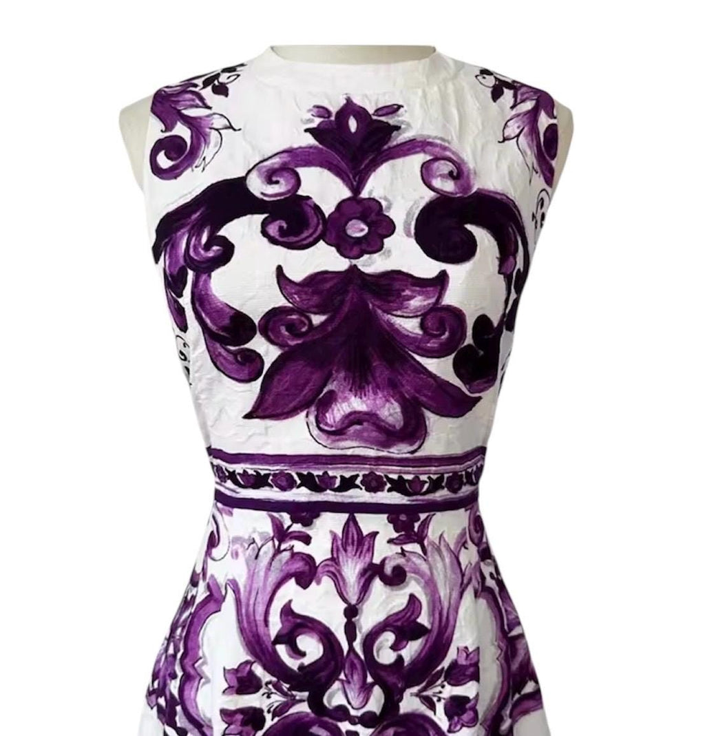 Handmade Italian designer Brocade Majolica print sleeveless mini dress, purple white Minidress summer dress