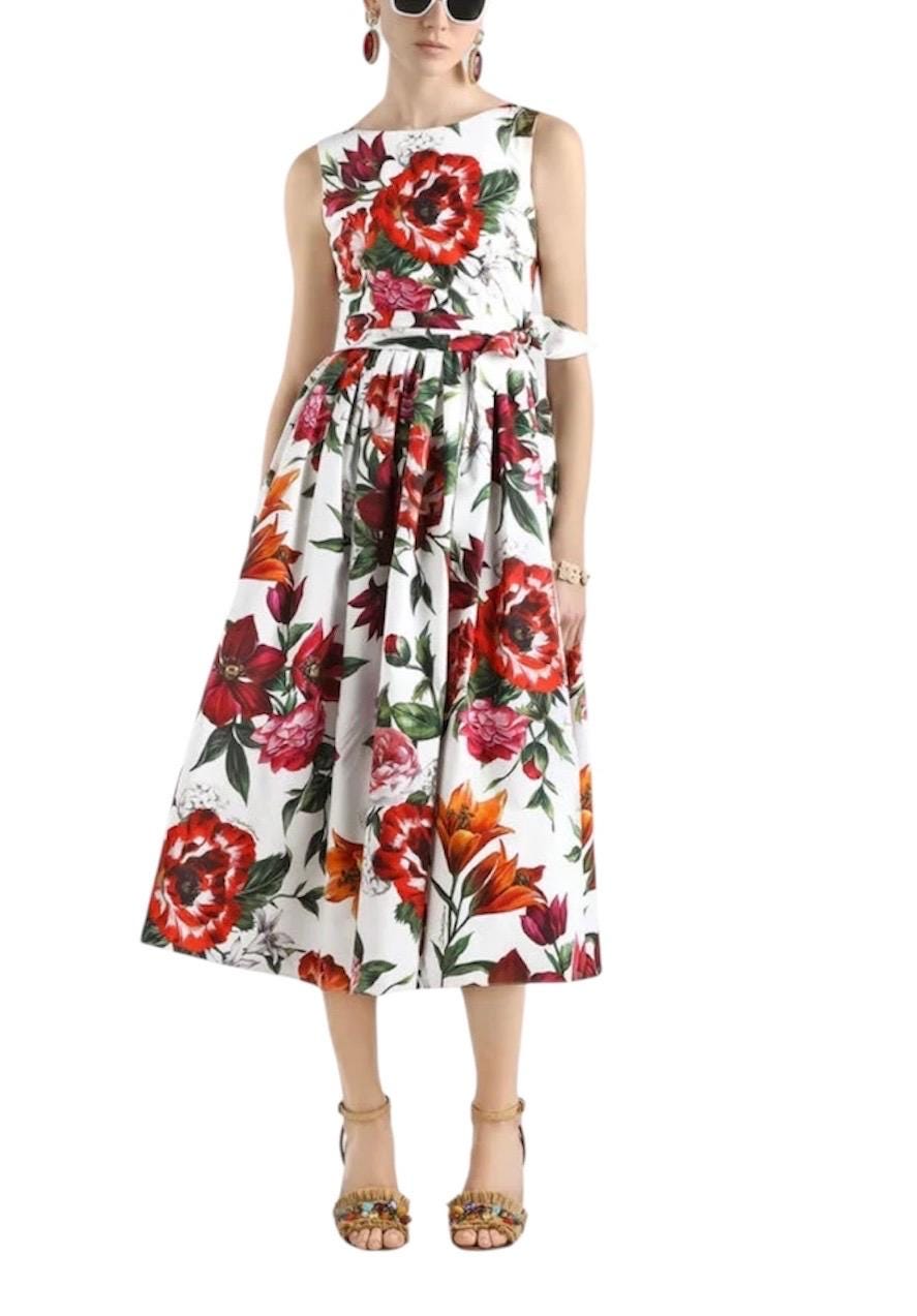 Handmade Italian designer Floral Pleated Popeline Midi Dress With Belt dress