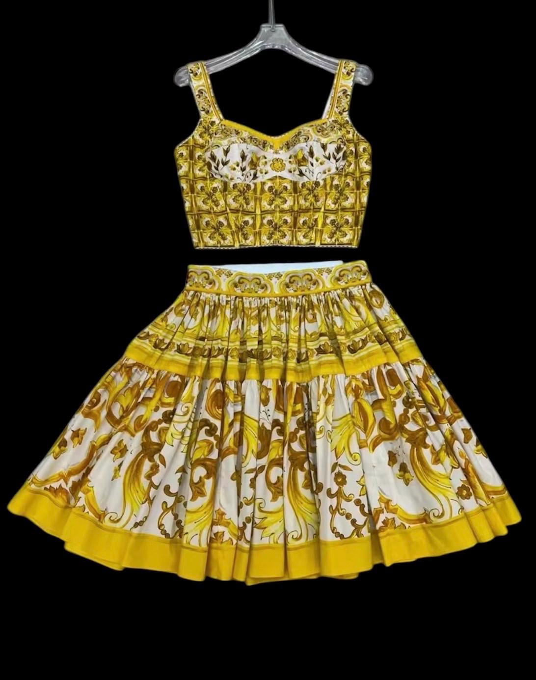 Italian designer Majolica style dress set, skirt and top 100% cotton Yellow colors