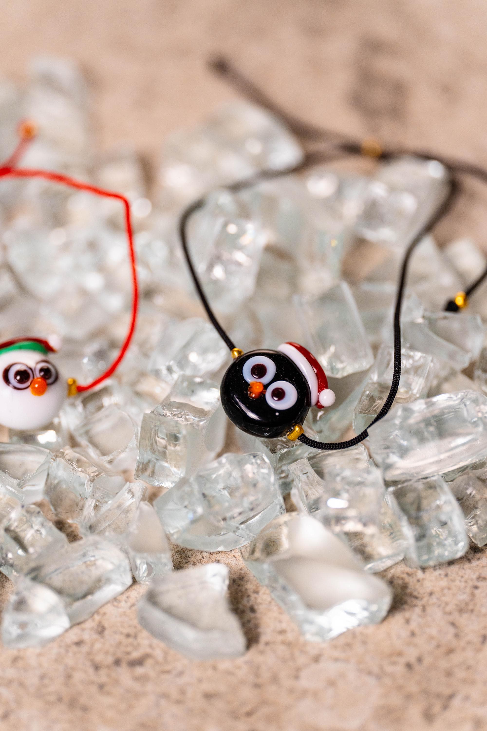 Handmade Murano Glass Christmas Bracelet: Snowman or Penguin