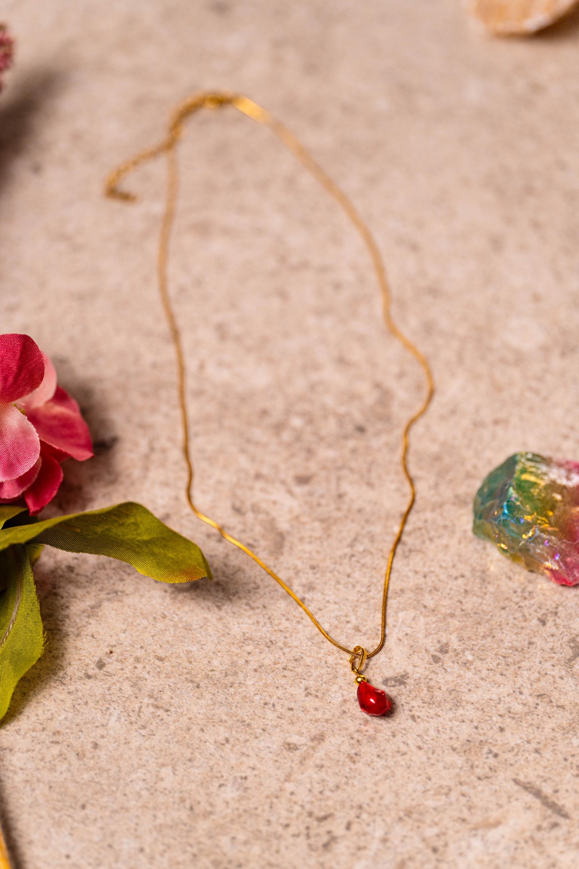 Handmade Murano Glass Pomegranate Necklace: Gold Plated Charm