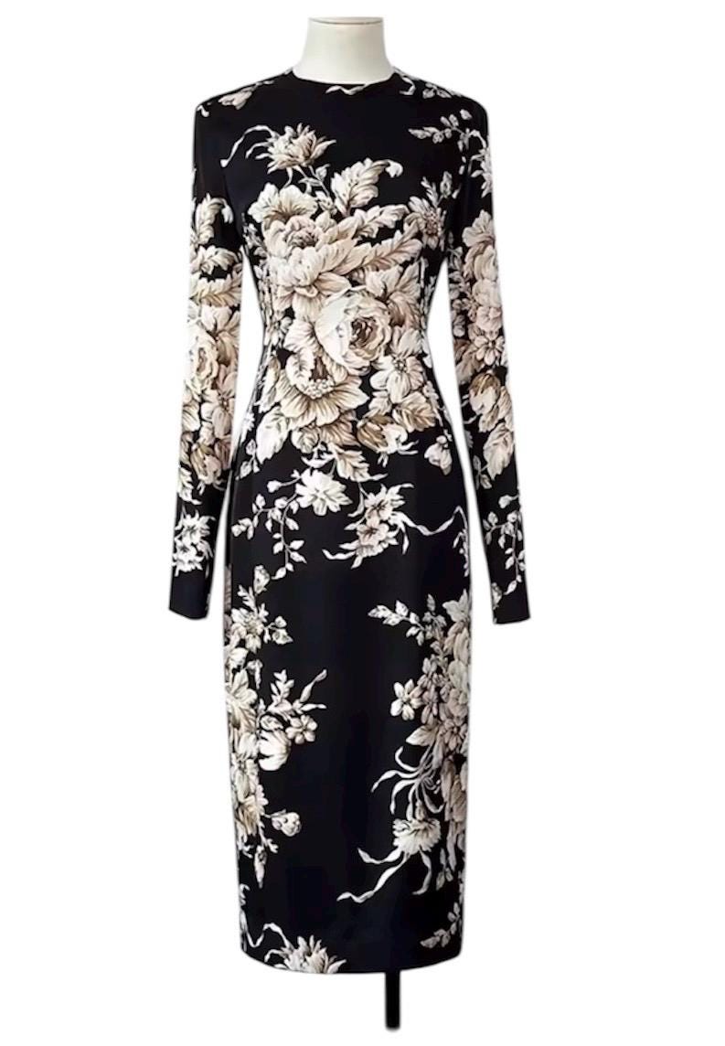 Handmade Italian Long sleeves Floral print 100% silk dress Black color