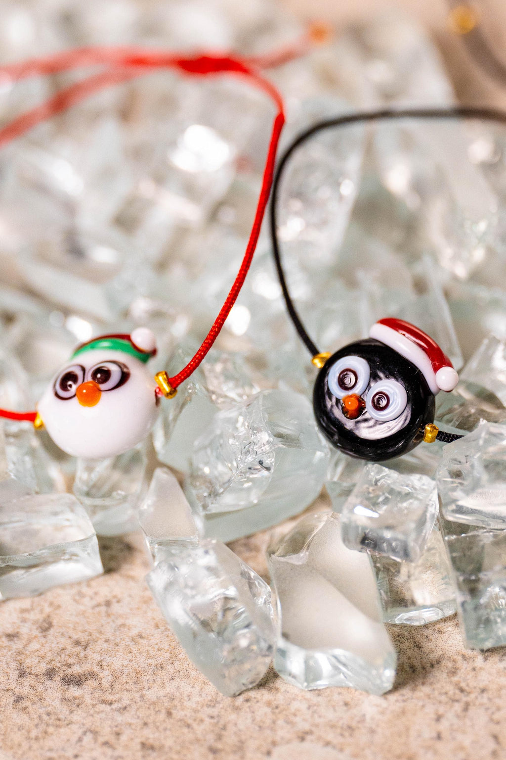 Handmade Murano Glass Christmas Bracelet: Snowman or Penguin